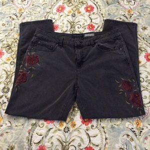 Aeropostale💕 Black Floral Jeans